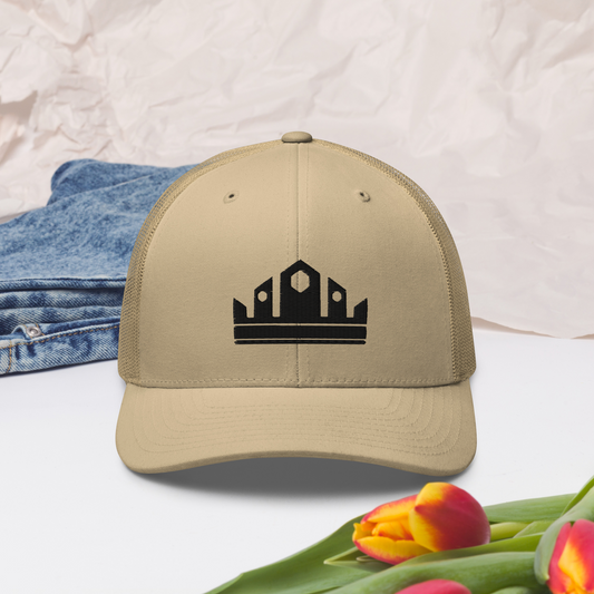 Black crown embroidered Trucker Cap Lodomahi collection